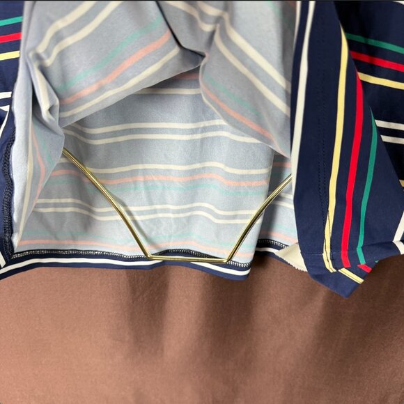 Lands' End Women's M LONG Elbow Sleeve Crew Neck Cover-up Swim Tee Rash Guard St - Picture 3 of 6